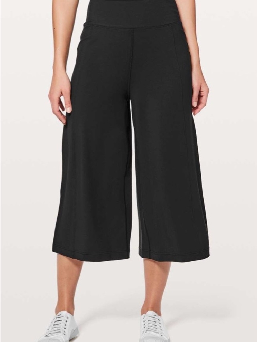 Lululemon Black Blissed Out Culottes